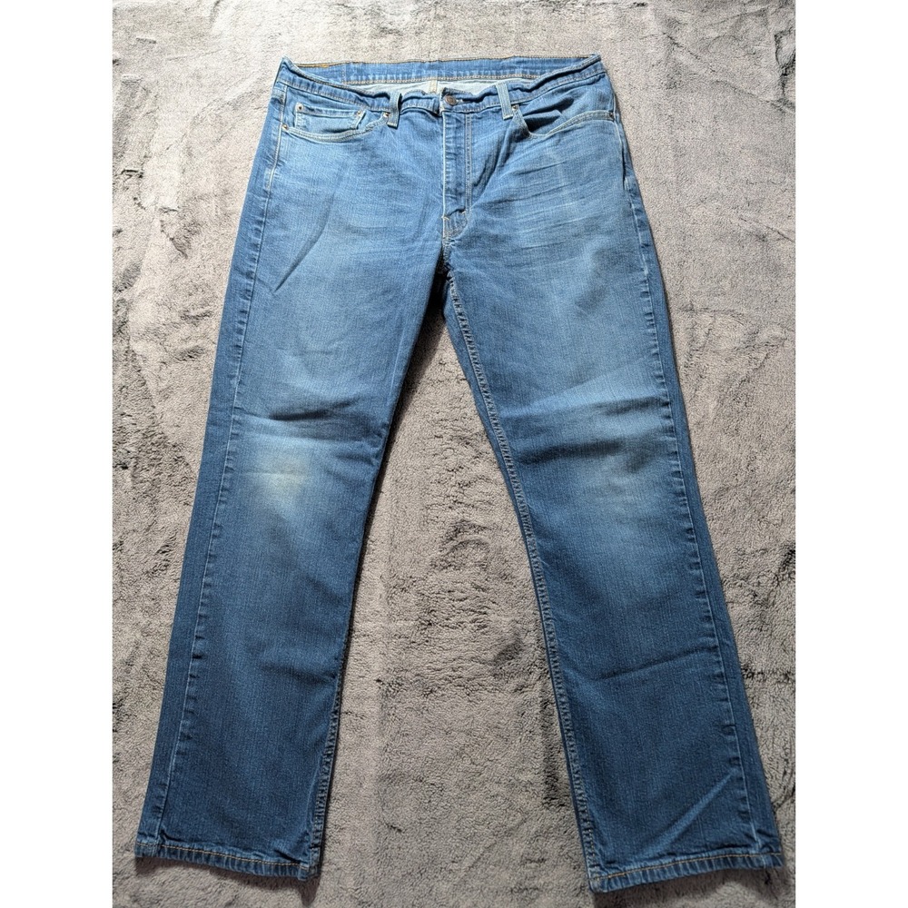 Levi's 514 Straight Fit Men's Jeans Size 38x30 Medium Wash